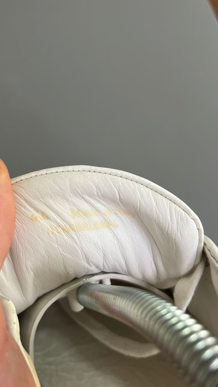 Tênis Burberry Couro 2
