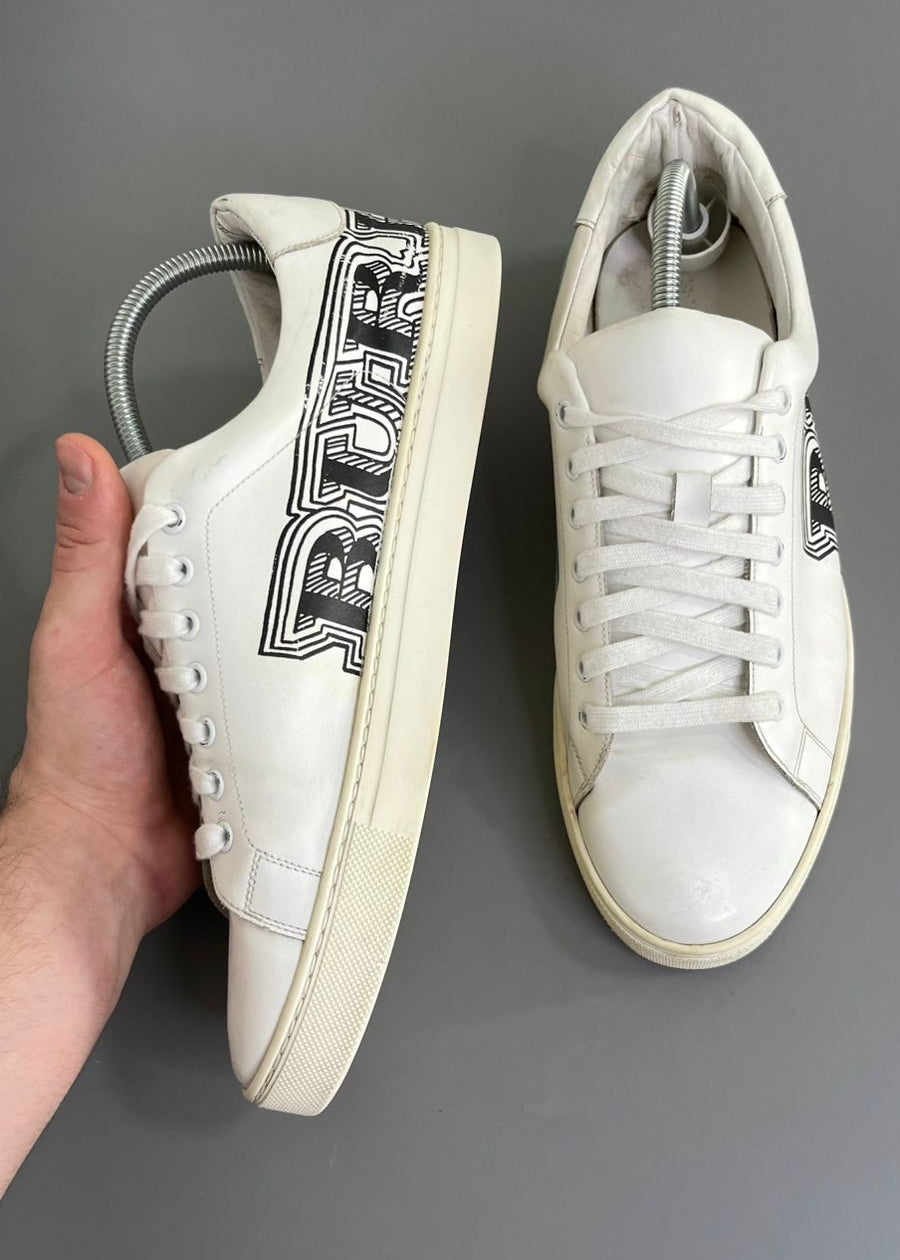 Tênis Burberry Couro