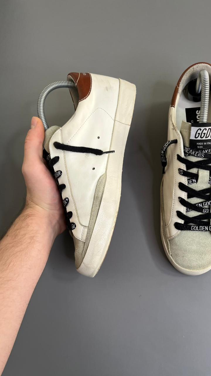 Tênis Golden Goose Super Star Camurça 10