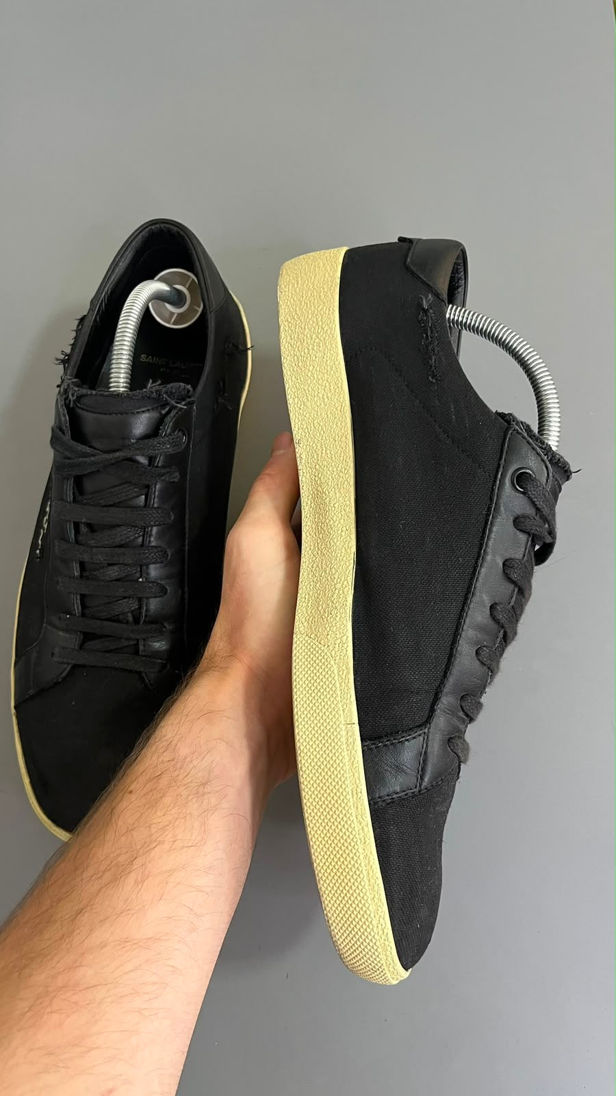 Saint Laurent Low Court Classic