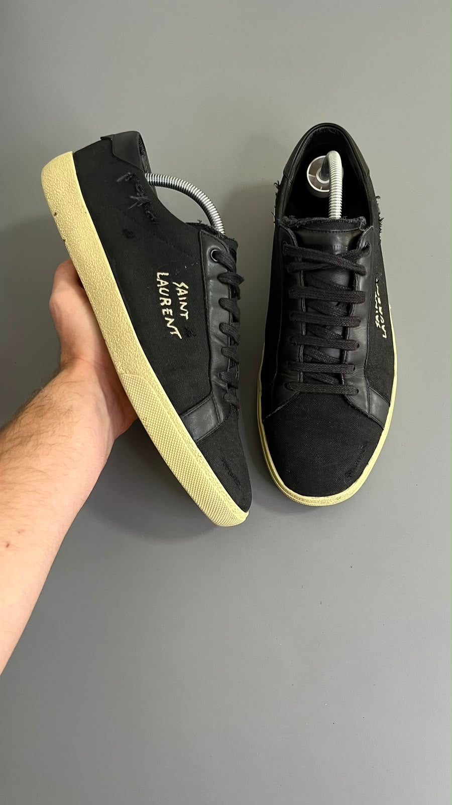 Saint Laurent Low Court Classic