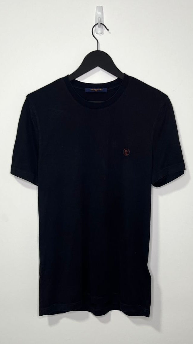 Camiseta Louis Vuitton Logo Bordado