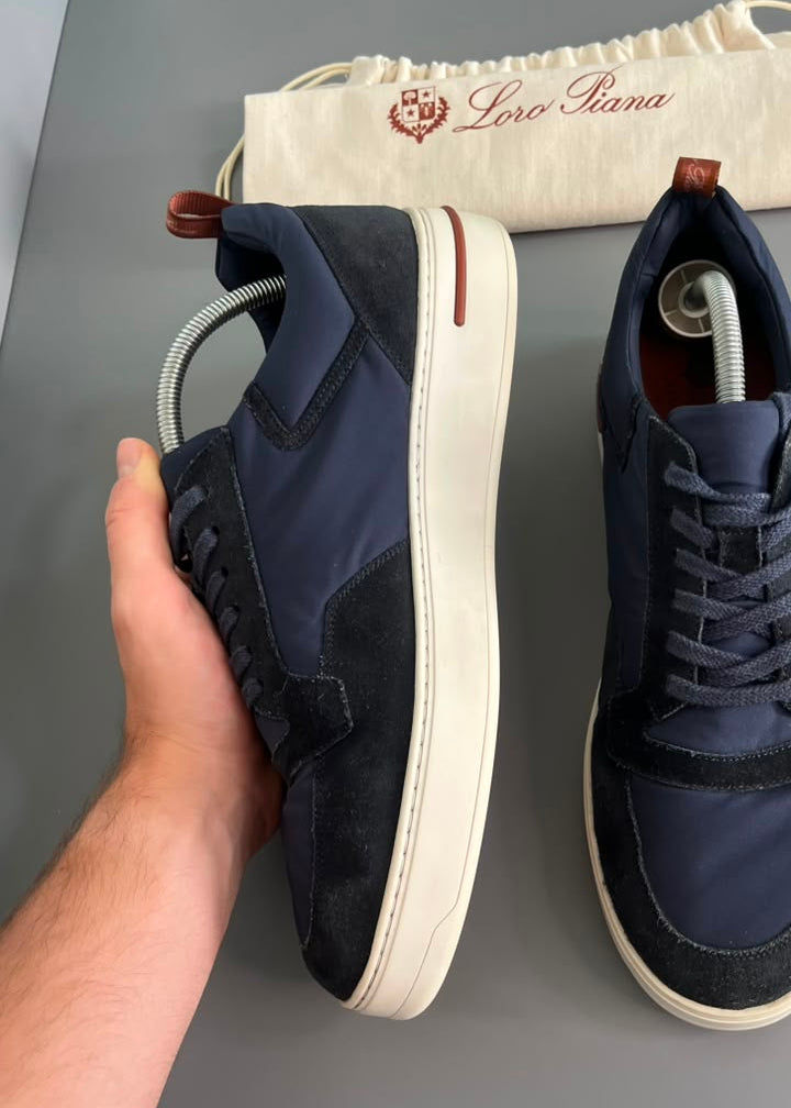 Loro Piana Newport Azul Marinho