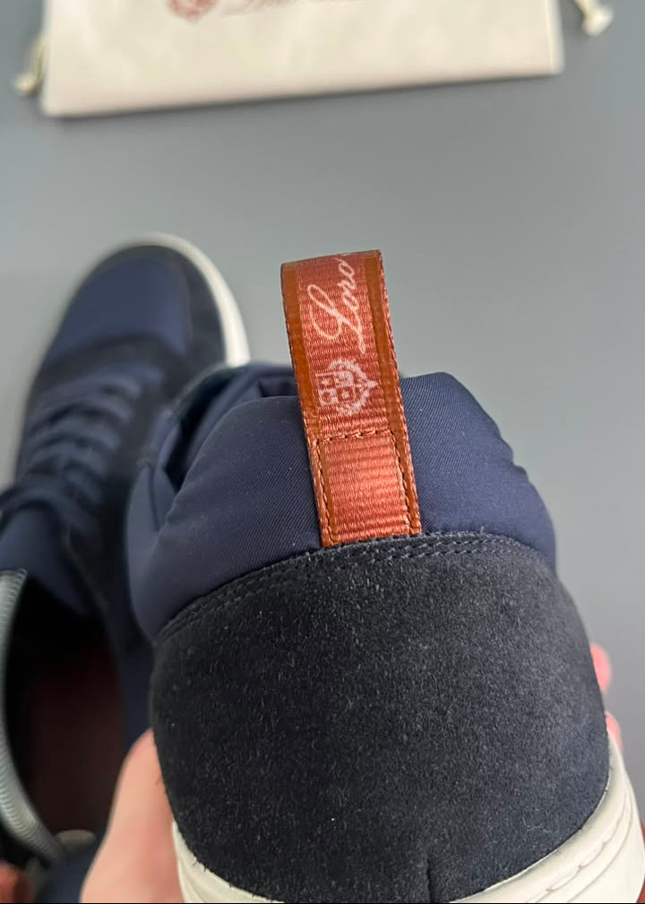 Loro Piana Newport Azul Marinho