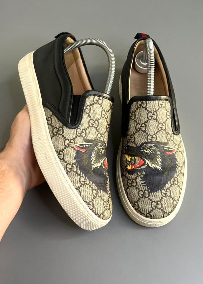 Slip On Gucci Lobo