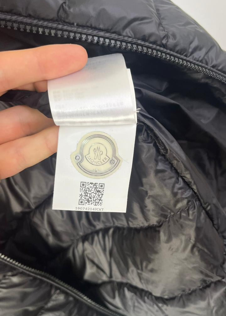 Jaqueta Puffer Moncler Preta