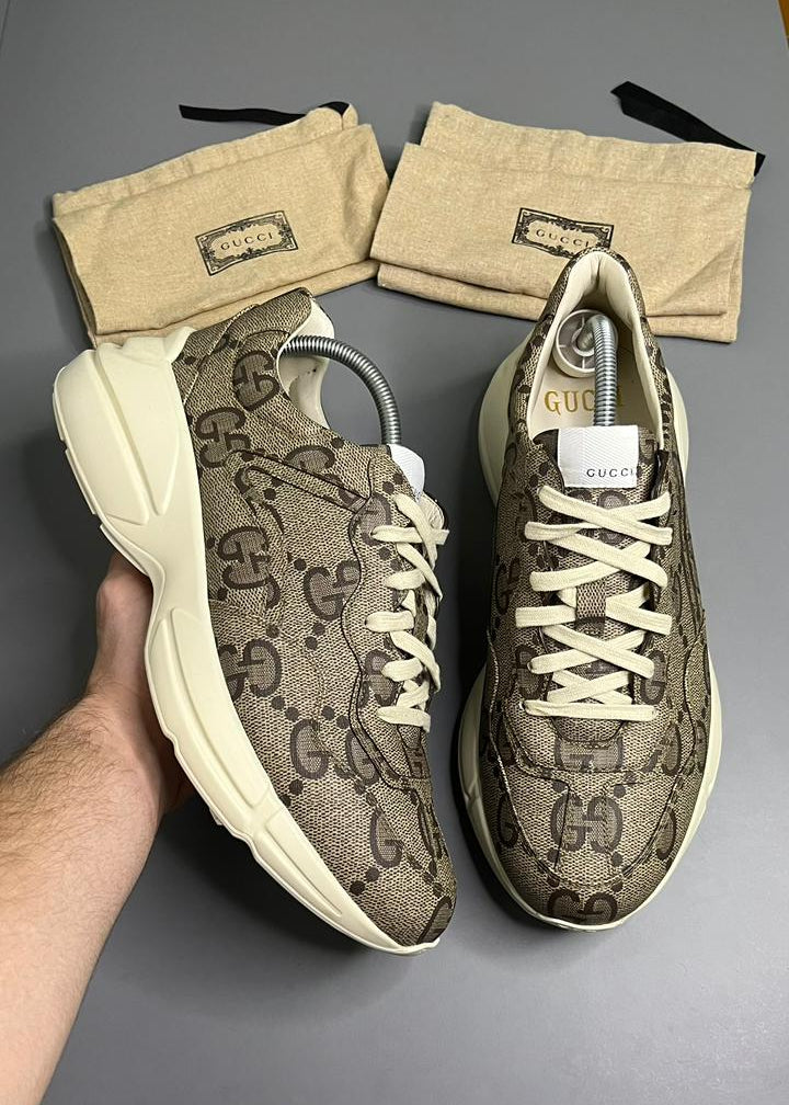Tênis Gucci Rhyton