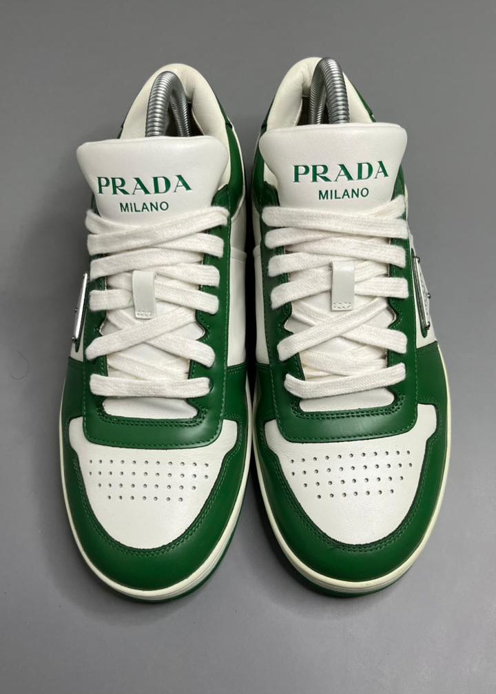 Prada Downtown Couro